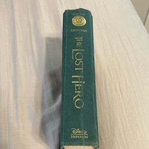 Heroes of Olympus book 1: The Lost Hero